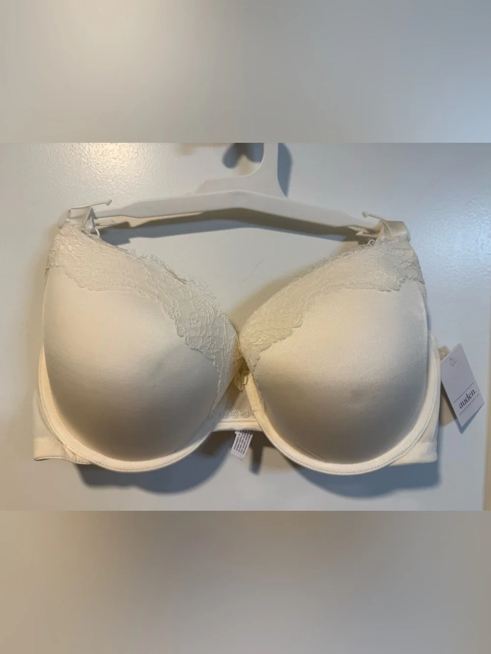 NWT Auden Women’s White Demi Coverage Bra - Size 38DD